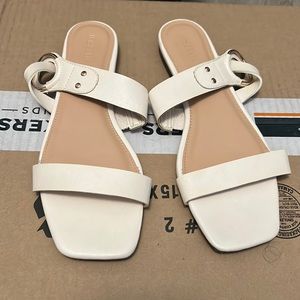 Womens slide on sandal